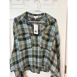 NWT True Craft Women’s Shirt